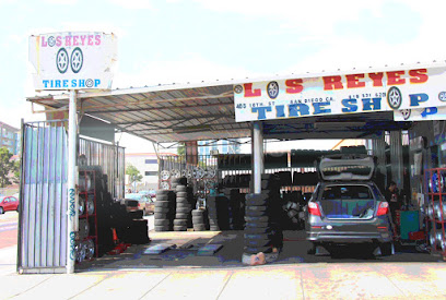 Los Reyes Tire Shop